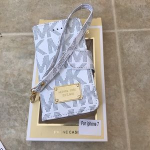 Michael Kors Wallet Case